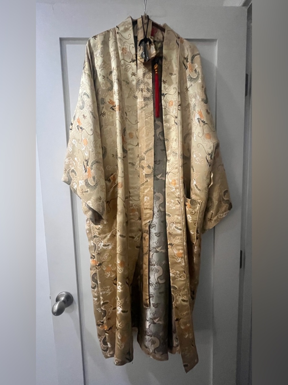 Silk Brocade Kimono Robe in Champagne with Gold & Gray Motif